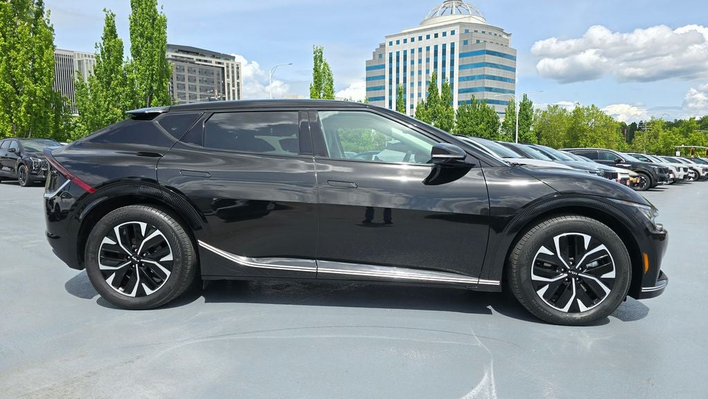2024 Kia EV6 Wind