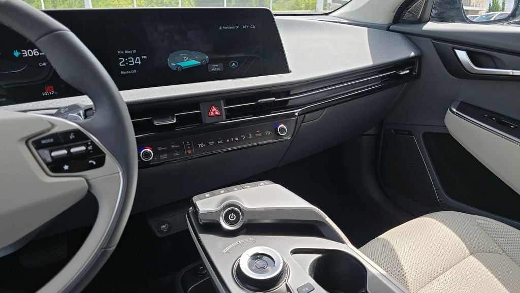 2024 Kia EV6 Wind