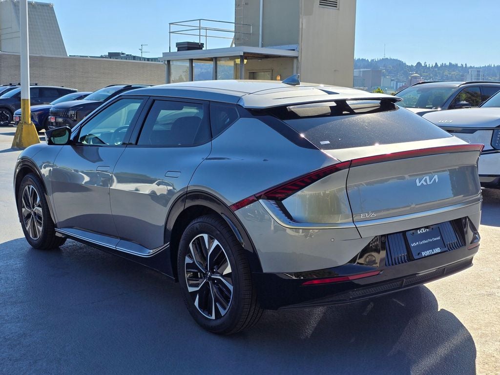 2024 Kia EV6 Wind