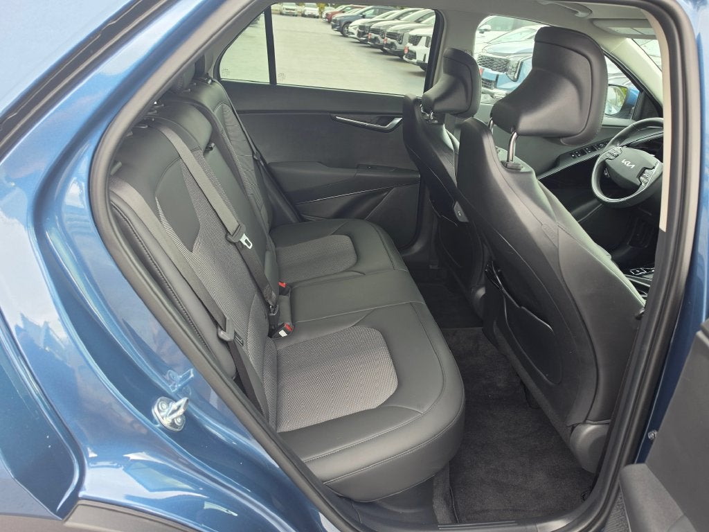 2025 Kia Niro EX