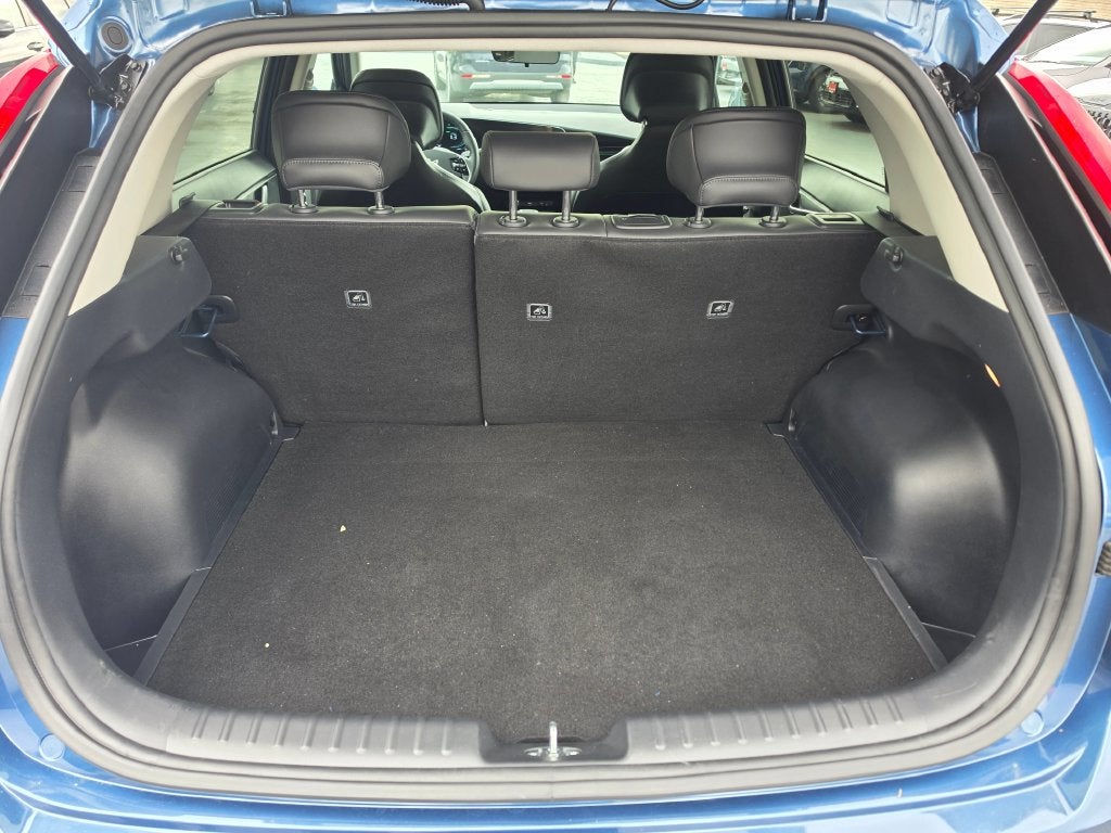 2025 Kia Niro EX