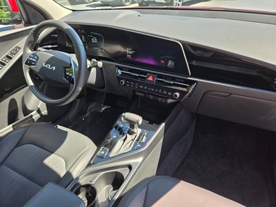 2025 Kia Niro EX