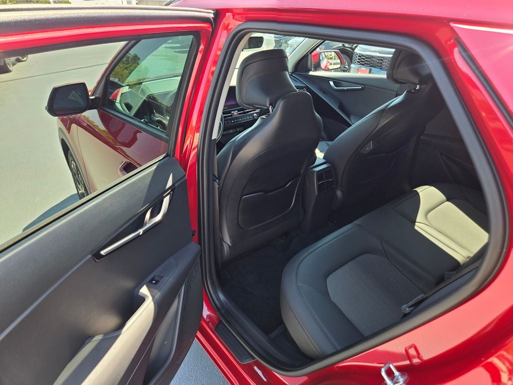 2025 Kia Niro EX