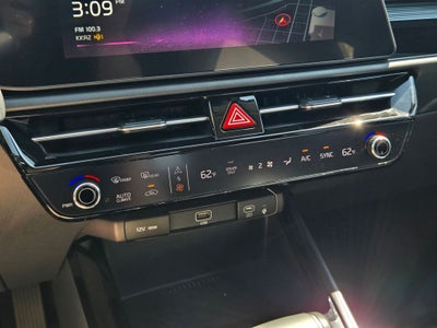 2025 Kia Niro EX