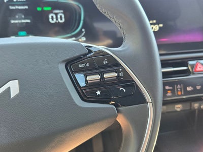 2025 Kia Niro EX