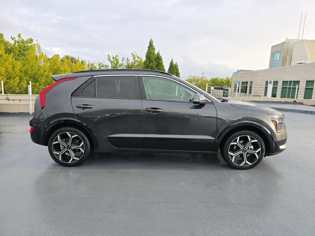 2024 Kia Niro EX Touring