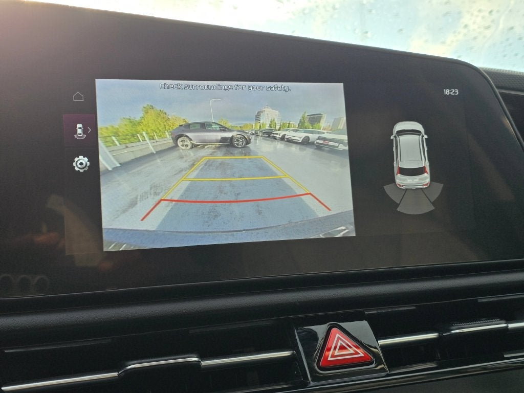 2024 Kia Niro EX Touring