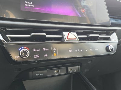2024 Kia Niro EX Touring