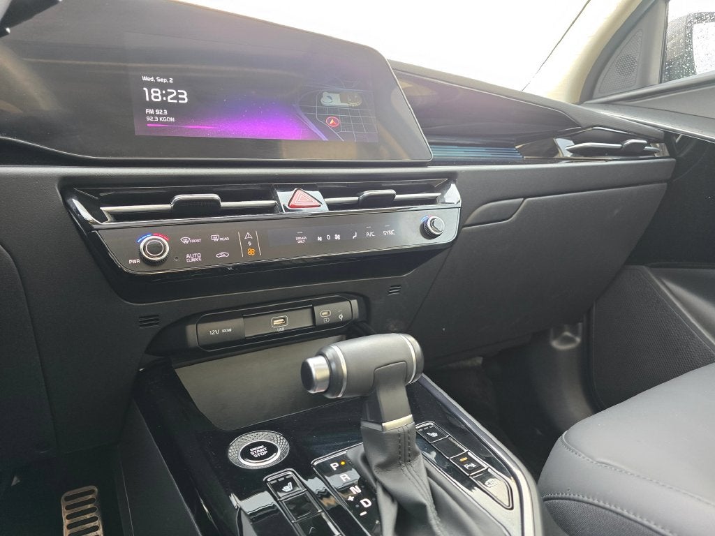 2024 Kia Niro EX Touring