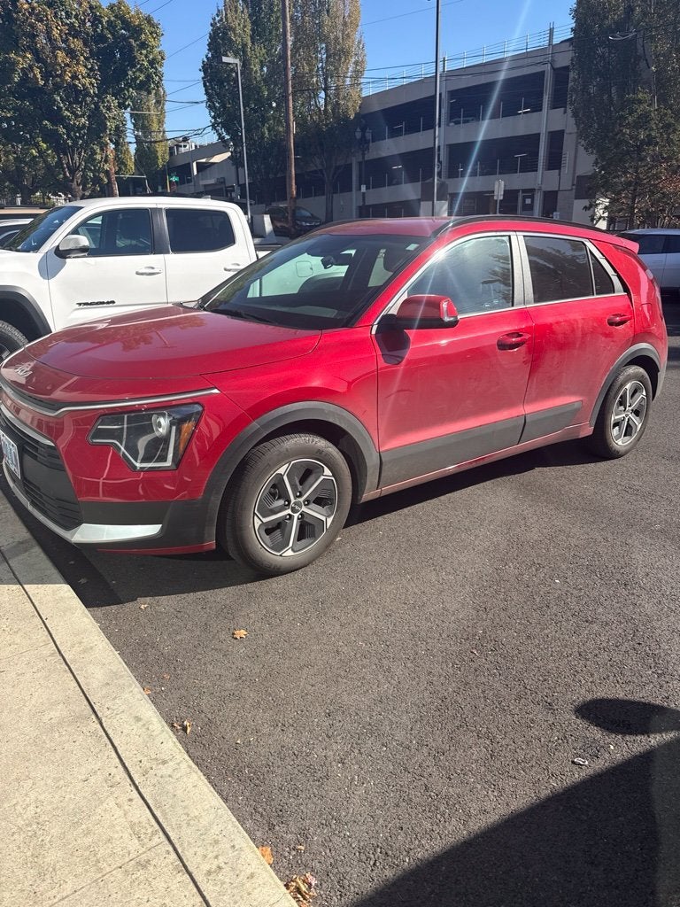 2024 Kia Niro EX