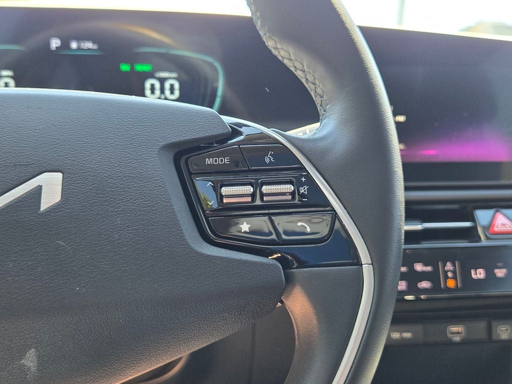 2023 Kia Niro EX Touring