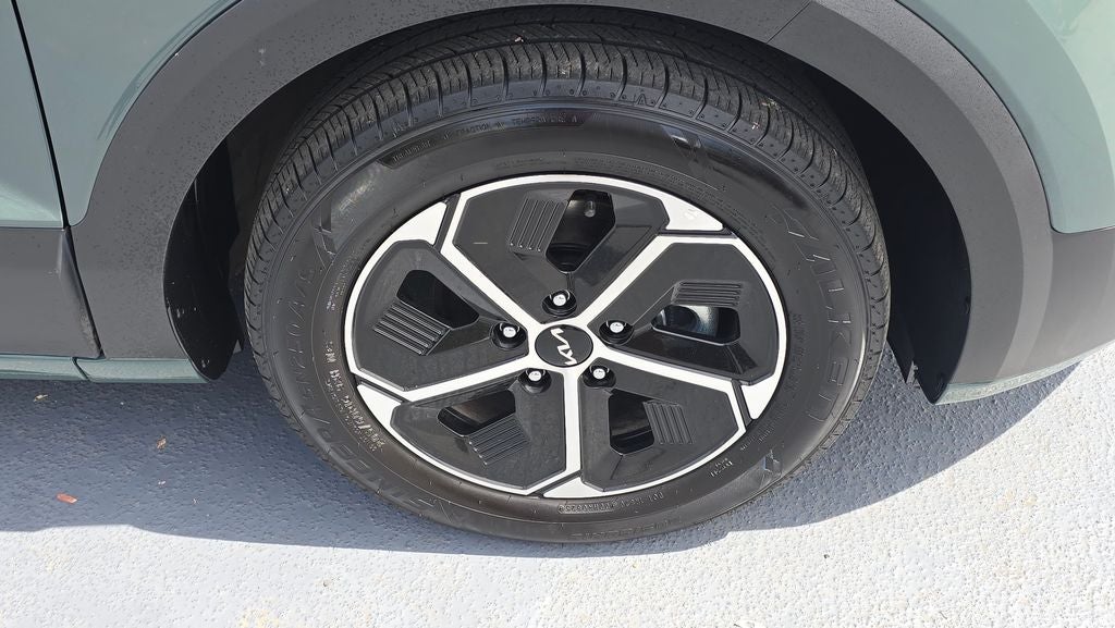 2023 Kia Niro EX