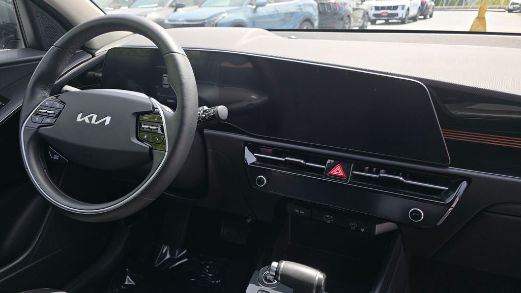 2023 Kia Niro EX