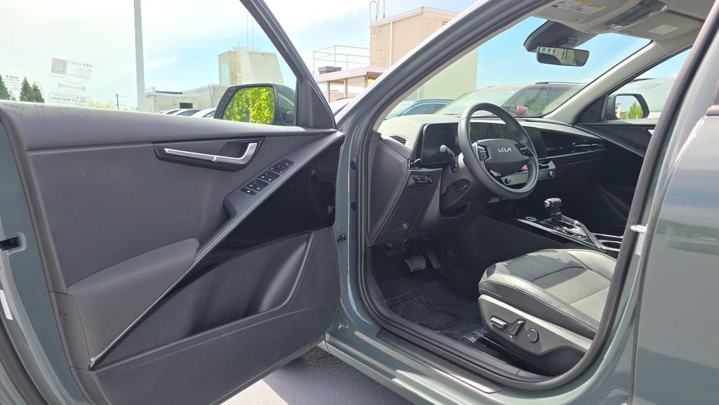 2023 Kia Niro EX