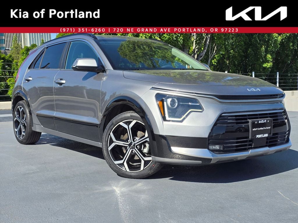 2024 Kia Niro EX Touring HEV's photo