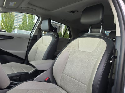 2023 Kia Niro EV Wave