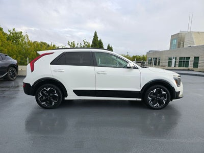 2023 Kia Niro EV Wave