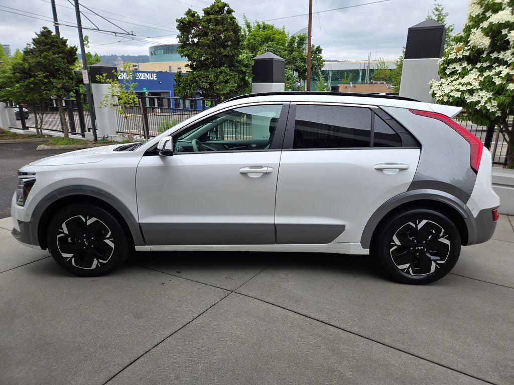 2024 Kia Niro EV Wave