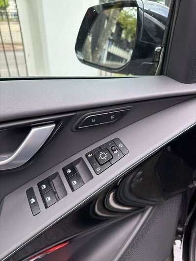 2023 Kia Niro SX