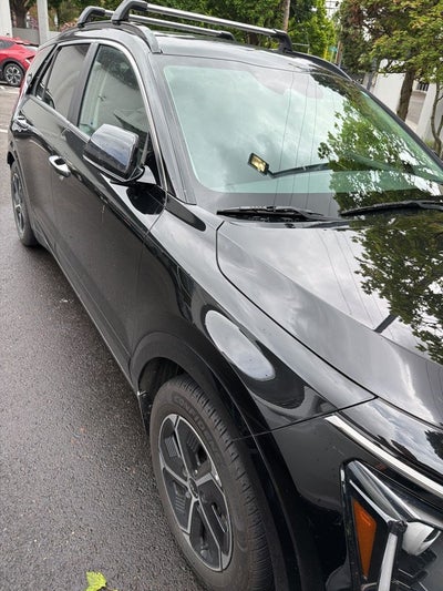 2023 Kia Niro SX