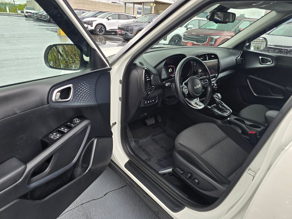2023 Kia Soul EX