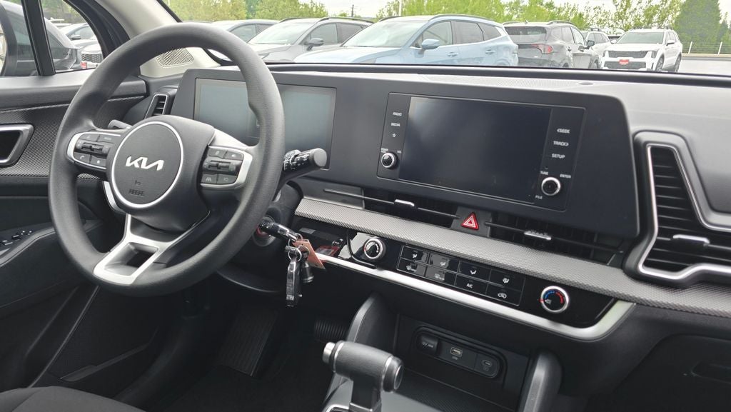 2025 Kia Sportage LX