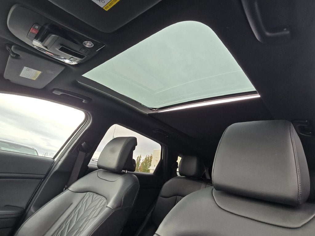 2023 Kia Sportage Plug-In Hybrid X-Line