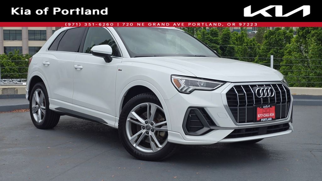 2020 Audi Q3 45 TFSI S Line Premium Plus quattro's photo
