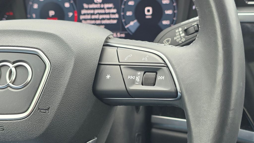 2020 Audi Q3 Premium Plus S line quattro