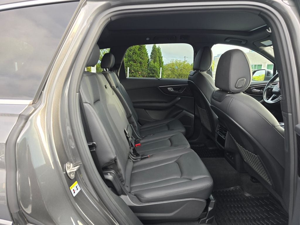 2023 Audi Q7 55 Premium Plus quattro