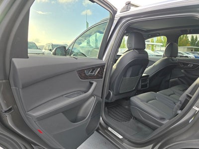 2023 Audi Q7 55 Premium Plus quattro